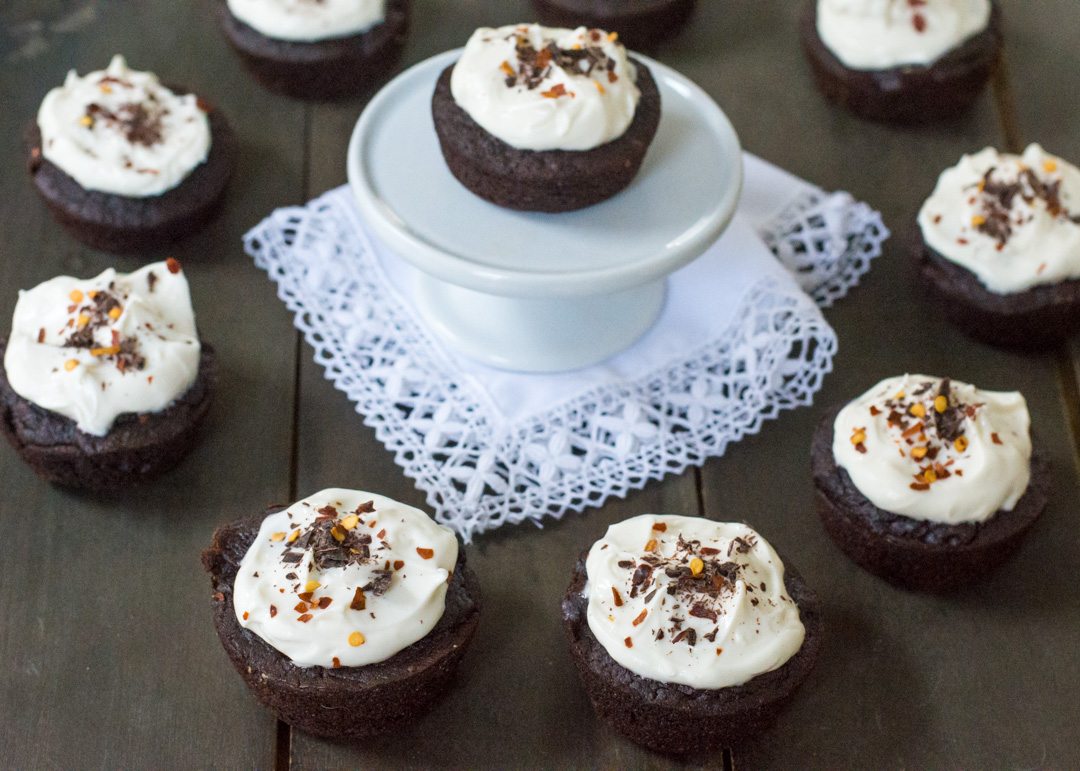 Gluten-Free Chocolate-Chile Cakes