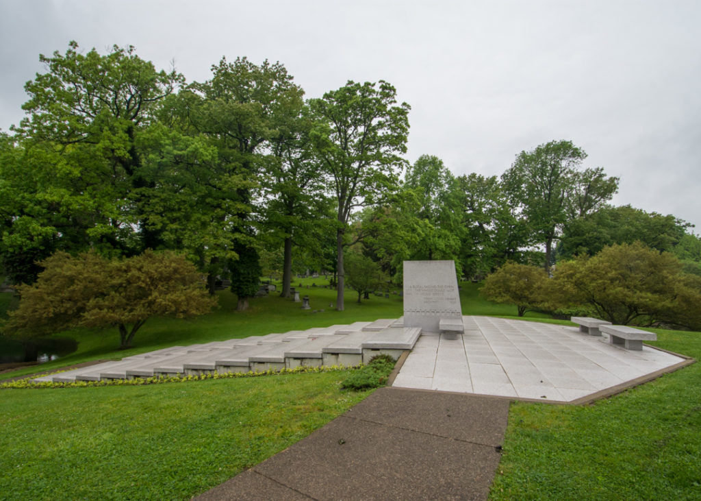 Frank Lloyd Wright Mausoleum - Buffalo