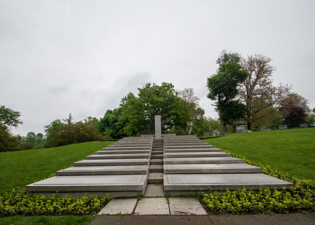 Frank Lloyd Wright Mausoleum - Buffalo