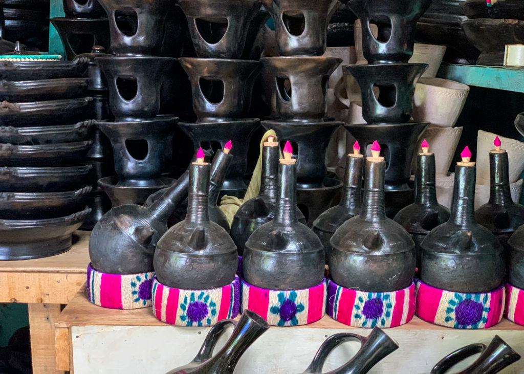 Coffee pots in Sholla Market