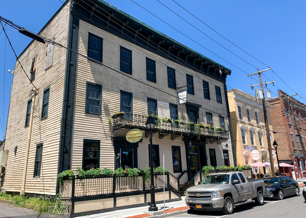 Cooperstown Old Tavern