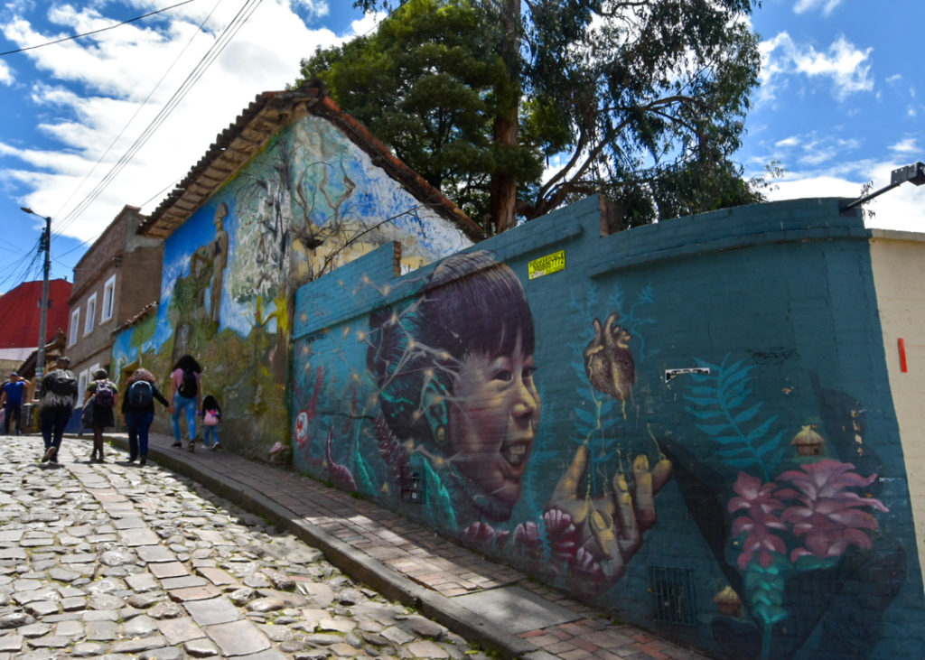 Mural in La Candelaria, Bogota