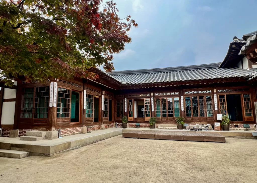 House of Baek In-je in Seoul