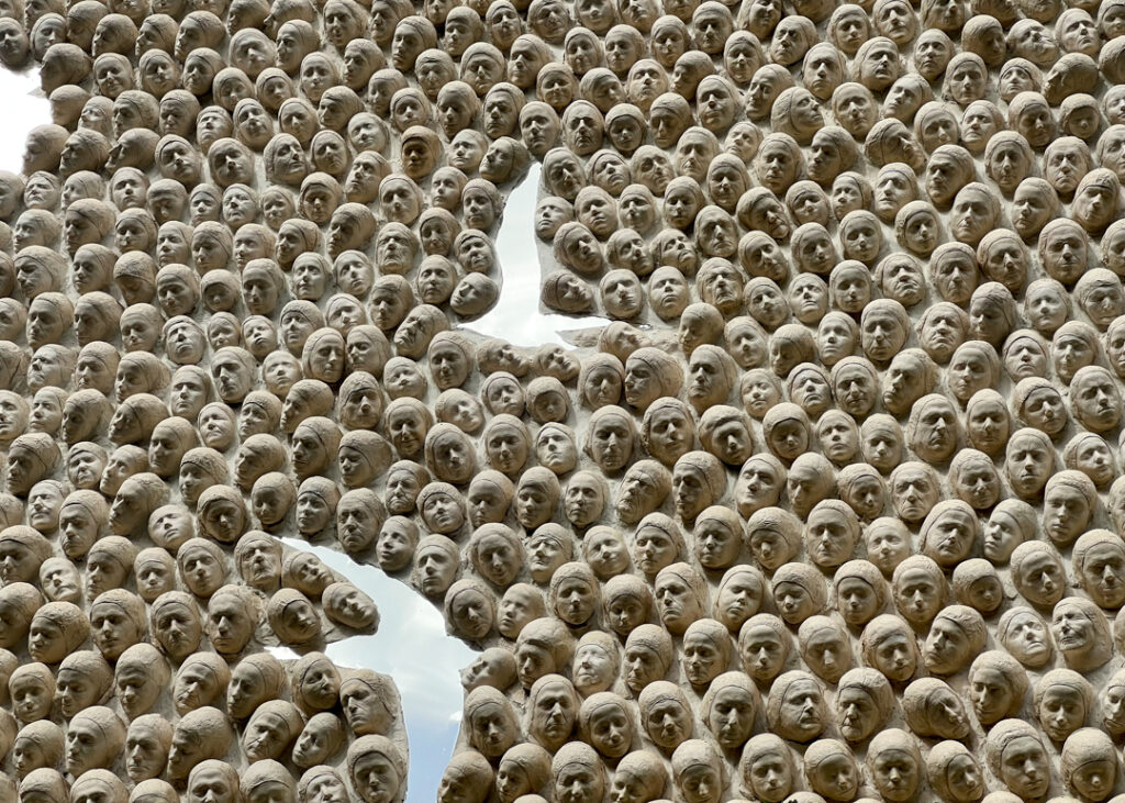 Wall art in Punta do Sol